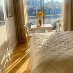 Romantic Balcony Near Arc De Triomphe