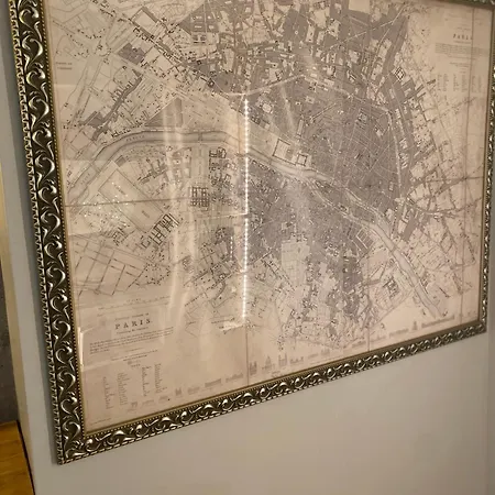 Pansiyon Fabulous Big With Balcon Arc Of Triumph