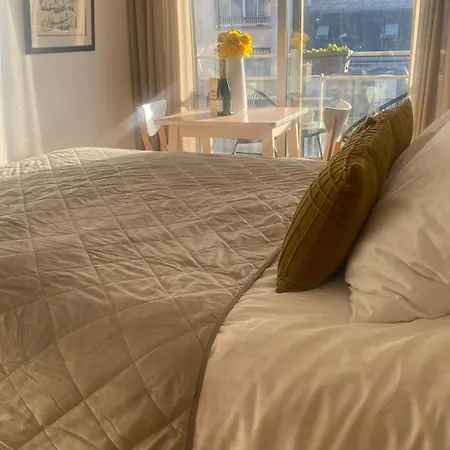 Fabulous Big With Balcon Arc Of Triumph *