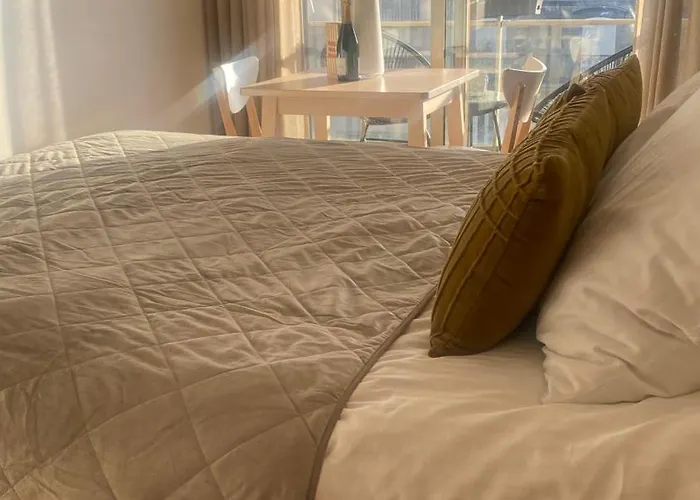 Fabulous Big With Balcon Arc Of Triumph *