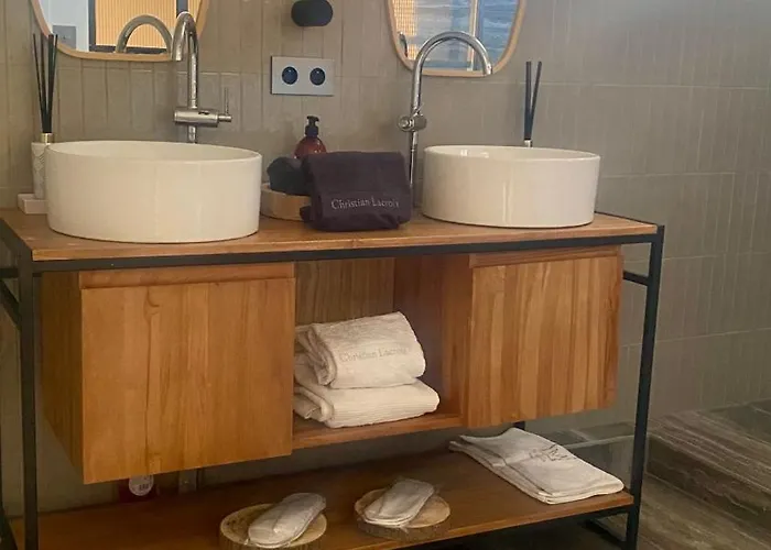 Fabulous Big With Balcon Arc Of Triumph 홈스테이 파리