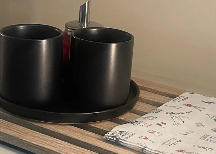 홈스테이 Fabulous Big With Balcon Arc Of Triumph