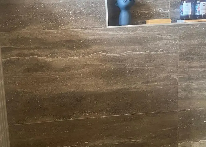 בית אירוח Romantic Balcony Near Arc De Triomphe *